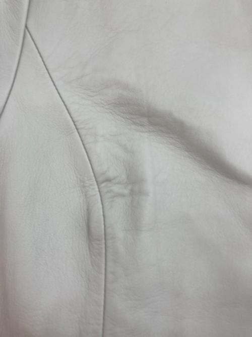 ANAYI（アナイ）ANAYI (アナイ) ノーカラーラムレザージャケット グレー サイズ:36 未使用品の古着・服飾アイテム