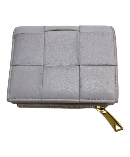 BOTTEGA VENETA（ボッテガベネタ）BOTTEGA VENETA (ボッテガベネタ) カセットスモール二つ折りウォレット パープルの古着・服飾アイテム