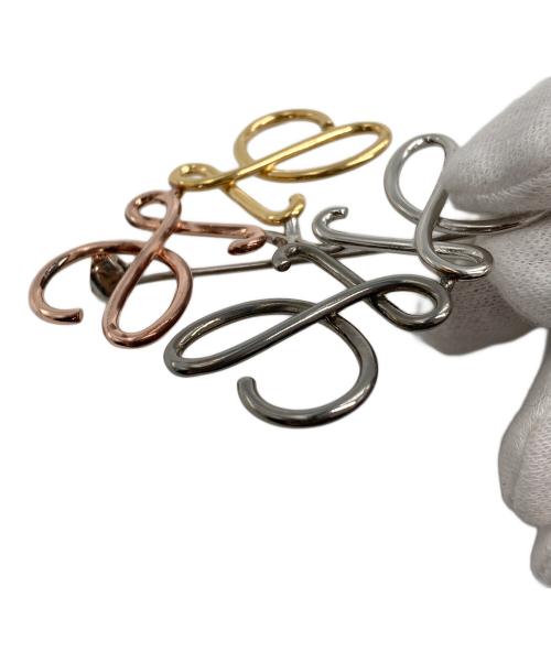 LOEWE（ロエベ）LOEWE (ロエベ) アナグラムロゴマルチカラーブローチの古着・服飾アイテム