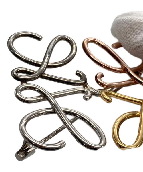 LOEWE（ロエベ）LOEWE (ロエベ) アナグラムロゴマルチカラーブローチの古着・服飾アイテム