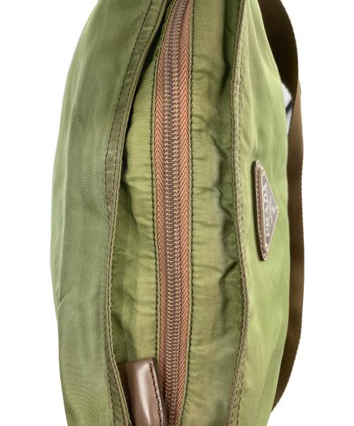 PRADA（プラダ）PRADA (プラダ) ショルダーバッグ カーキの古着・服飾アイテム