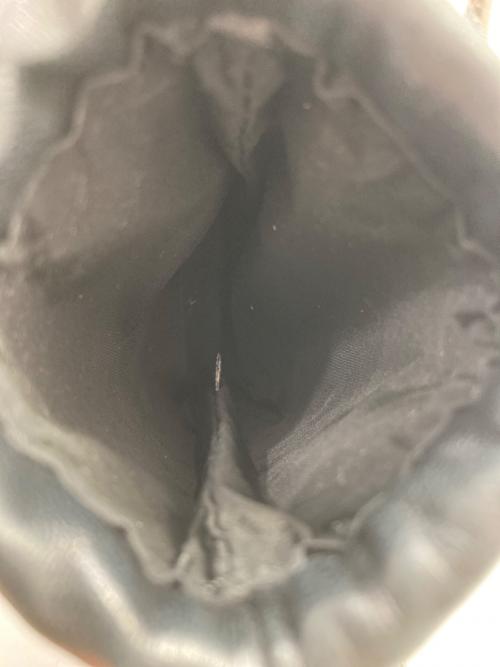 ALEXANDER WANG（アレキサンダー・ワン）ALEXANDER WANG (アレキサンダー・ワン) Ryan Neck Pouch ブラックの古着・服飾アイテム