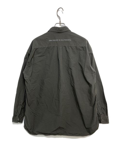 and wander（アンドワンダー）and wander (アンドワンダー) NAOKI ISHIKAWA THE VOID CORDURA SHIRT グレー サイズ:Mの古着・服飾アイテム