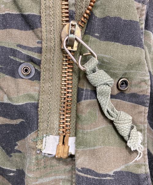 US ARMY（ユーエスアーミー）US ARMY (ユーエスアーミー) Tiger Stripe Camo M-65Field JKT カーキ サイズ:Mの古着・服飾アイテム