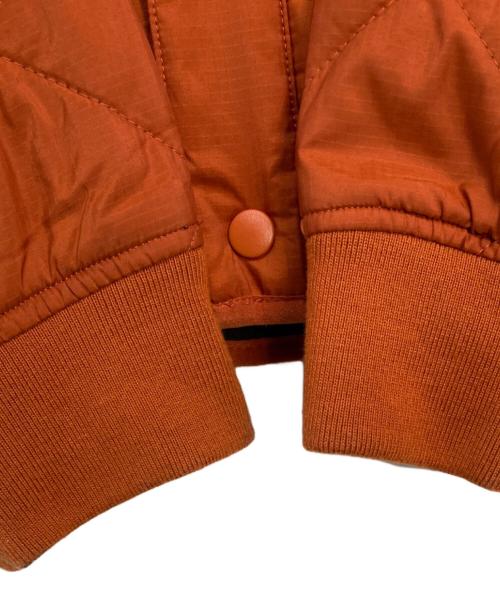 Carhartt WIP（カーハート ワークインプログレス）CarHartt　WIP (カーハート ワークインプログレス) Barrow Liner キルティングジャケット オレンジ サイズ:Lの古着・服飾アイテム