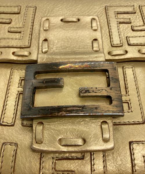 FENDI（フェンディ）FENDI (フェンディ) ズッカ柄 マンマバケット ハンドバッグ ゴールドの古着・服飾アイテム