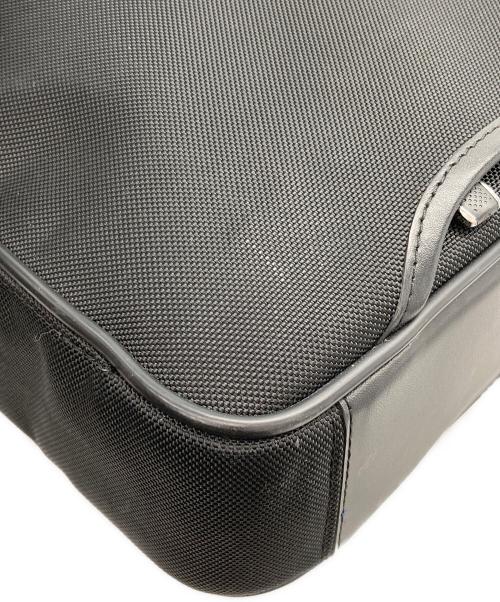 TUMI（トゥミ）TUMI (トゥミ) ARRIVE LINCOLN BRIEF ブラックの古着・服飾アイテム