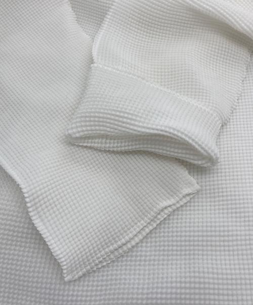 me ISSEY MIYAKE（ミーイッセイ ミヤケ）me ISSEY MIYAKE (ミーイッセイ ミヤケ) プリーツハイネックカットソー ホワイト サイズ:－の古着・服飾アイテム