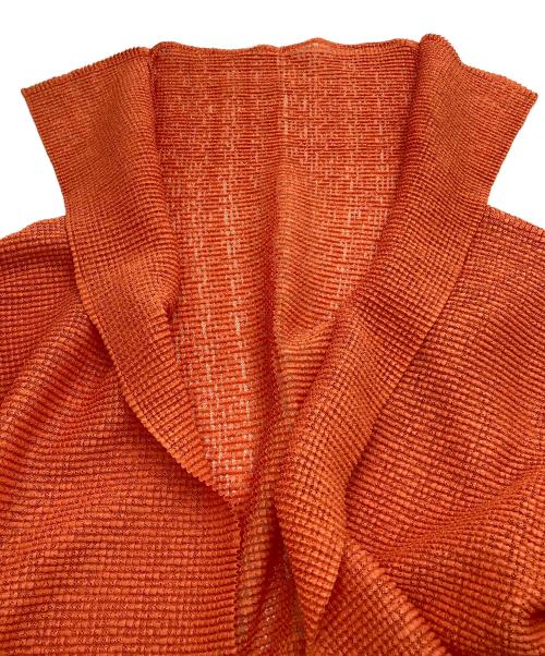me ISSEY MIYAKE（ミーイッセイ ミヤケ）me ISSEY MIYAKE (ミーイッセイ ミヤケ) プリーツトッパーカーディガン オレンジ サイズ:ーの古着・服飾アイテム