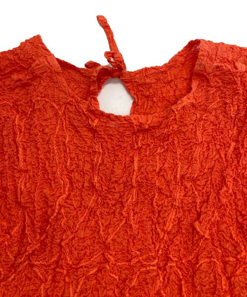 me ISSEY MIYAKE（ミーイッセイ ミヤケ）me ISSEY MIYAKE (ミーイッセイ ミヤケ) ノースリーブワンピース オレンジ サイズ:不明の古着・服飾アイテム