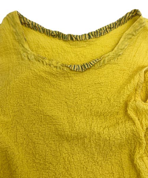 me ISSEY MIYAKE（ミーイッセイ ミヤケ）me ISSEY MIYAKE (ミーイッセイ ミヤケ) カリフラワー切替ストライプノースリーブワンピース イエロー×グリーン サイズ:不明の古着・服飾アイテム