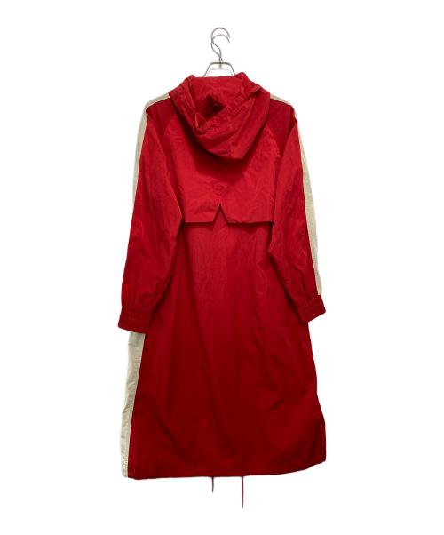 AMI Alexandre Mattiussi（アミアレクサンドルマテュッシ）AMI Alexandre Mattiussi (アミアレクサンドルマテュッシ) フーデッド サイドライン ナイロンコート レッド サイズ:XSの古着・服飾アイテム