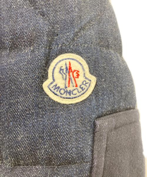 MONCLER（モンクレール）MONCLER (モンクレール) CLOVIS デニム切替ダウンジャケット インディゴ サイズ:2の古着・服飾アイテム