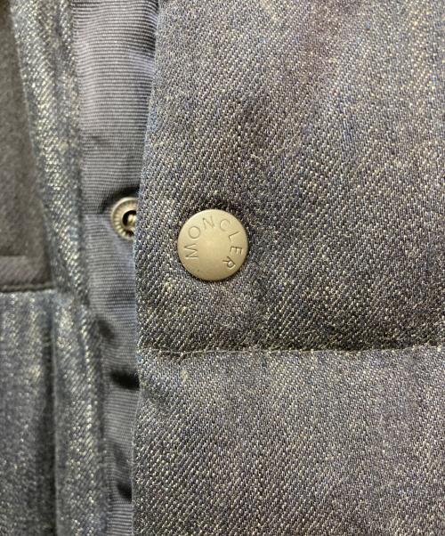 MONCLER（モンクレール）MONCLER (モンクレール) CLOVIS デニム切替ダウンジャケット インディゴ サイズ:2の古着・服飾アイテム