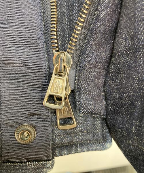 MONCLER（モンクレール）MONCLER (モンクレール) CLOVIS デニム切替ダウンジャケット インディゴ サイズ:2の古着・服飾アイテム