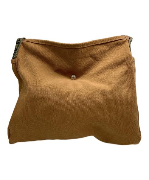 HUMAN MADE（ヒューマンメイド）HUMAN MADE (ヒューマンメイド) ダック地ショルダーバッグ ブラウンの古着・服飾アイテム