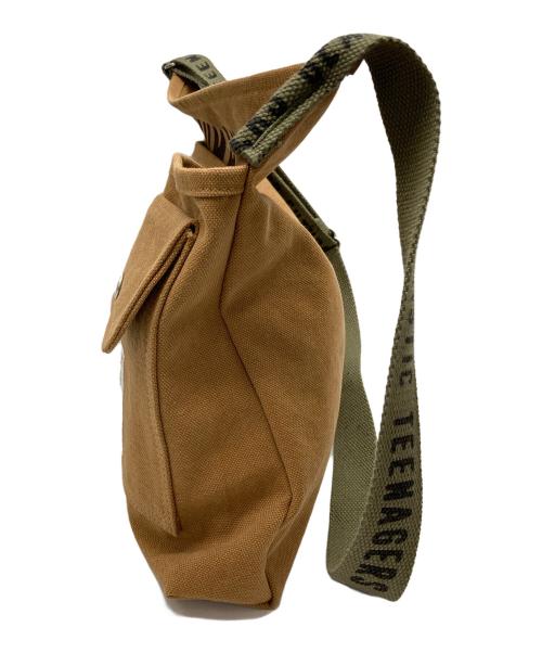 HUMAN MADE（ヒューマンメイド）HUMAN MADE (ヒューマンメイド) ダック地ショルダーバッグ ブラウンの古着・服飾アイテム