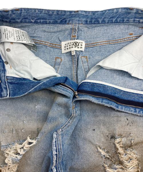 MM6 Maison Margiela（エムエムシックスメゾンマルジェラ）MM6 Maison Margiela (エムエムシックスメゾンマルジェラ) ダメージ加工デニムスカート ブルー サイズ:40の古着・服飾アイテム