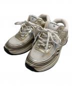 CHANELシャネル）の古着「ココマーク ローカットスニーカー」｜ホワイト×シルバー×ゴールド