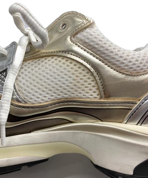 CHANEL（シャネル）CHANEL (シャネル) ココマーク ローカットスニーカー ホワイト×シルバー×ゴールド サイズ:37の古着・服飾アイテム