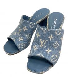 LOUIS VUITTON（ルイ ヴィトン）の古着「モノグラムデニム シルエットライン ミュール」｜ライトブルー
