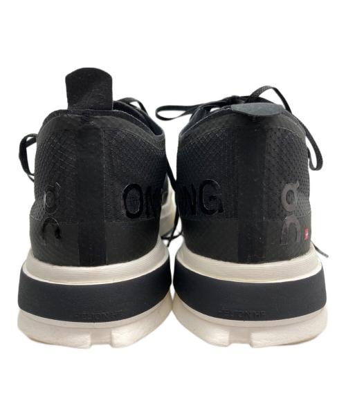 on（オン）on (オン) Cloudboom Strike ブラック サイズ:29の古着・服飾アイテム