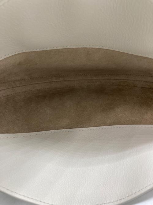 J&M DAVIDSON（ジェイ＆エム デヴィッドソン）J&M DAVIDSON (ジェイ＆エム デヴィッドソン) FIESTAワンショルダーバッグ ホワイトの古着・服飾アイテム