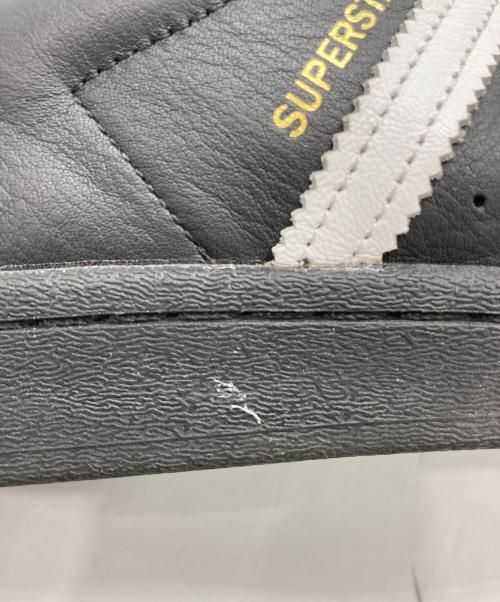 adidas（アディダス）adidas (アディダス) SUPERSTAR LACELESS ブラック サイズ:US6　1/2の古着・服飾アイテム