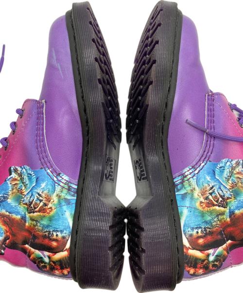 Dr.Martens（ドクターマーチン）Dr.Martens (ドクターマーチン) JOYDIVISION NEWORDER (ジョイ・ディヴィジョン ニューオーダー) 8ホールブーツ パープル×ピンク サイズ:EU 38/UK 5/US L 7の古着・服飾アイテム