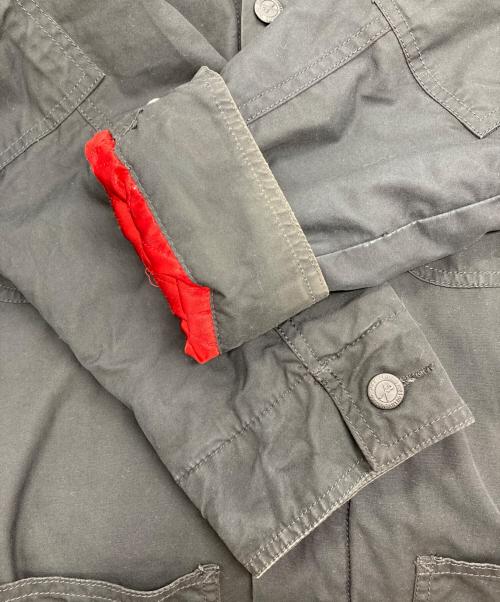 A.P.C.（アーペーセー）A.P.C. (アーペーセー) CarHartt (カーハート) GABRIELLE COAT ブラック×レッド サイズ:Ｍの古着・服飾アイテム