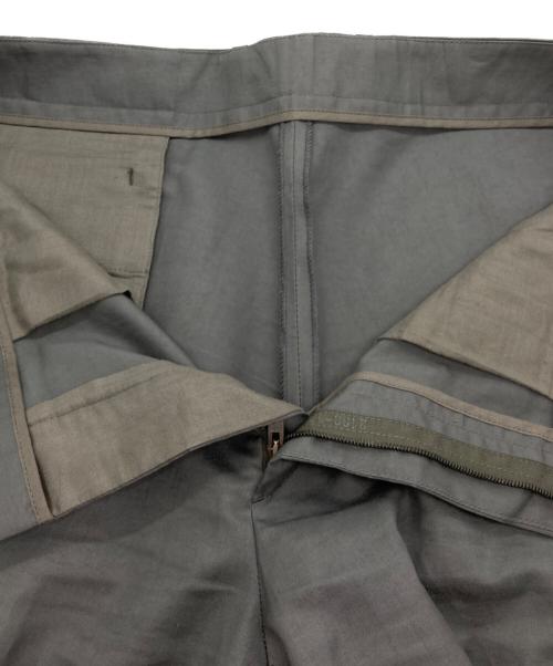 JIL SANDER（ジルサンダー）JIL SANDER (ジルサンダー) センタープレスパンツ グレー サイズ:SIZE 52の古着・服飾アイテム