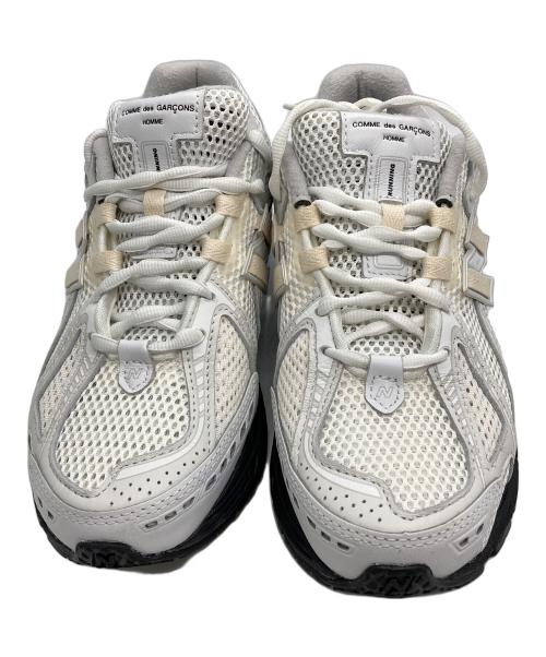 NEW BALANCE（ニューバランス）NEW BALANCE (ニューバランス) コラボローカットスニーカー ホワイト×ブラック サイズ:US8の古着・服飾アイテム