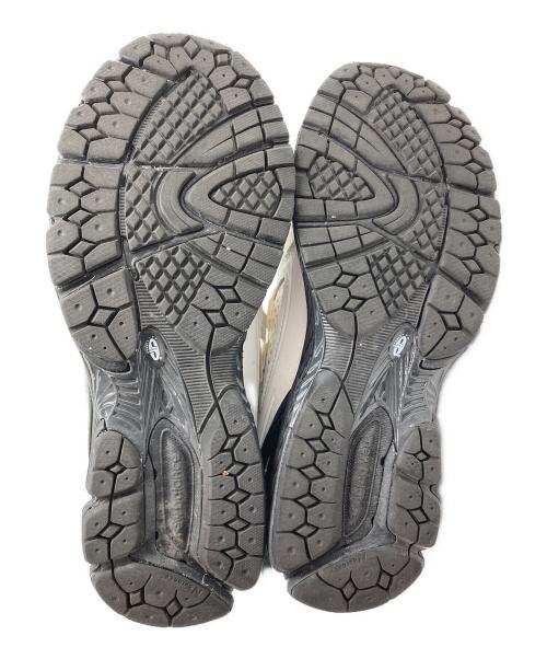 NEW BALANCE（ニューバランス）NEW BALANCE (ニューバランス) コラボローカットスニーカー ホワイト×ブラック サイズ:US8の古着・服飾アイテム