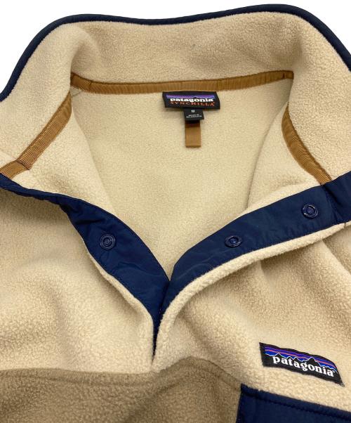 Patagonia（パタゴニア）Patagonia (パタゴニア) Lightweight Synchilla Snap-T Pullover ベージュ サイズ:Ｍの古着・服飾アイテム
