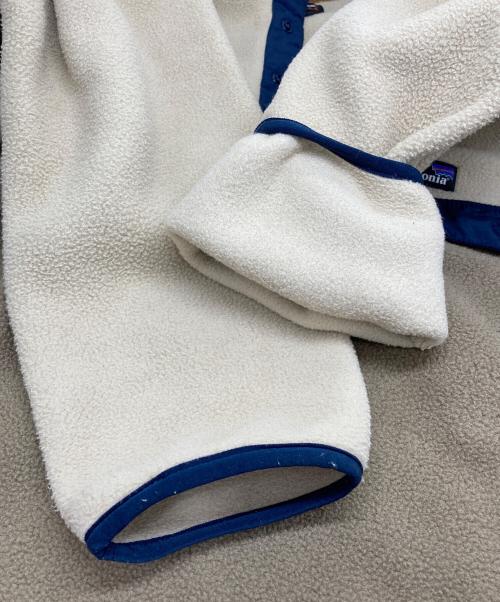 Patagonia（パタゴニア）Patagonia (パタゴニア) Lightweight Synchilla Snap-T Pullover ベージュ サイズ:Ｍの古着・服飾アイテム