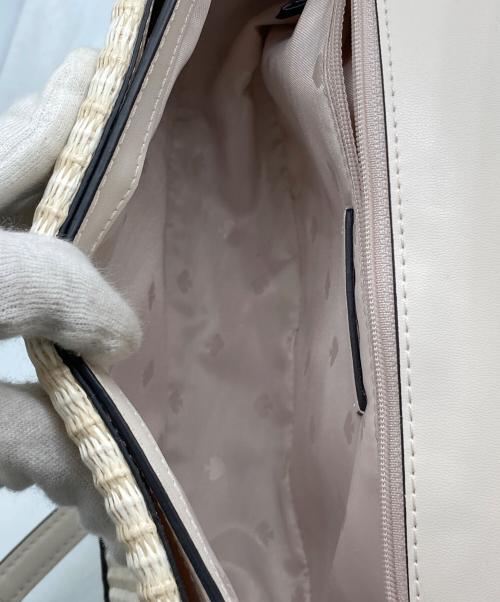 Kate Spade（ケイトスペード）Kate Spade (ケイトスペード) パフィー ドッティ レディバグ ロック トップ ハンドル クロスボディ ベージュ×アイボリーの古着・服飾アイテム