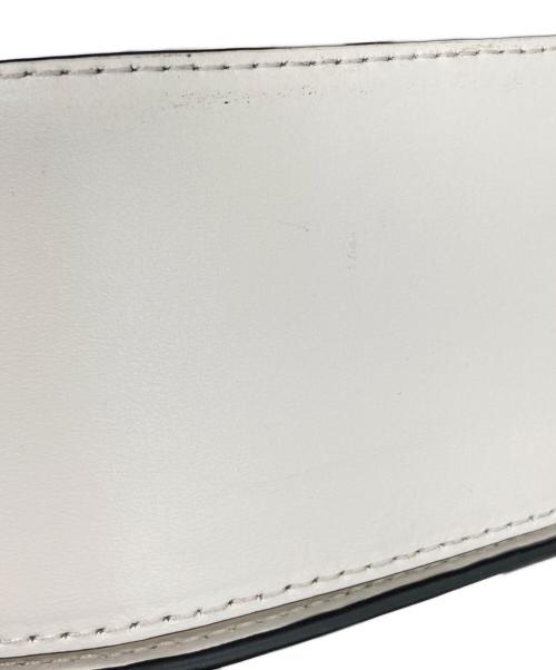 Kate Spade（ケイトスペード）Kate Spade (ケイトスペード) パフィー ドッティ レディバグ ロック トップ ハンドル クロスボディ ベージュ×アイボリーの古着・服飾アイテム