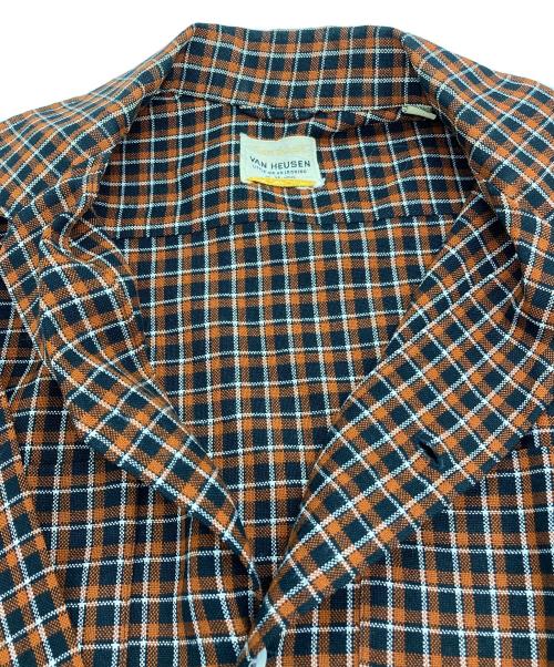 VAN HEUSEN（ヴァンヒューセン/バンヒューゼン）VAN HEUSEN (ヴァンヒューセン/バンヒューゼン) オープンカラーチェックシャツ オレンジ×ブラック サイズ:Ｍ（15-1/2）の古着・服飾アイテム