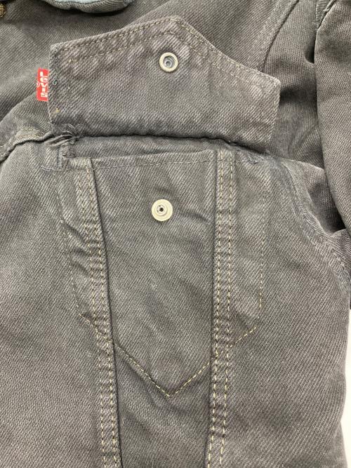 LEVI'S（リーバイス）LEVI'S (リーバイス) 裏ボアデニムジャケット ブラック サイズ:Ｍの古着・服飾アイテム