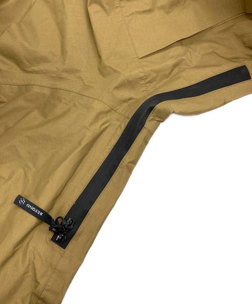 Beyond Clothing（ビヨンドクロージング）Beyond Clothing (ビヨンドクロージング) PCU LEVEL6 GORE-TEX JACKET ブラウン サイズ:Lの古着・服飾アイテム