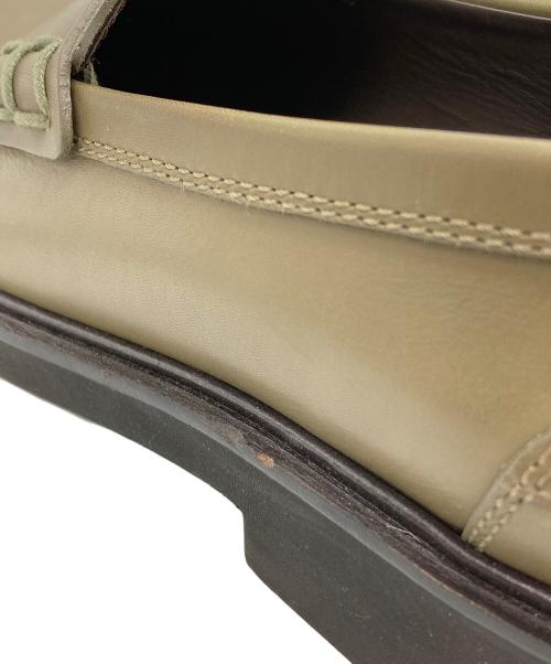 TOD'S（トッズ）TOD'S (トッズ) ロゴエンボス ローファー オリーブ サイズ:8 1/2の古着・服飾アイテム