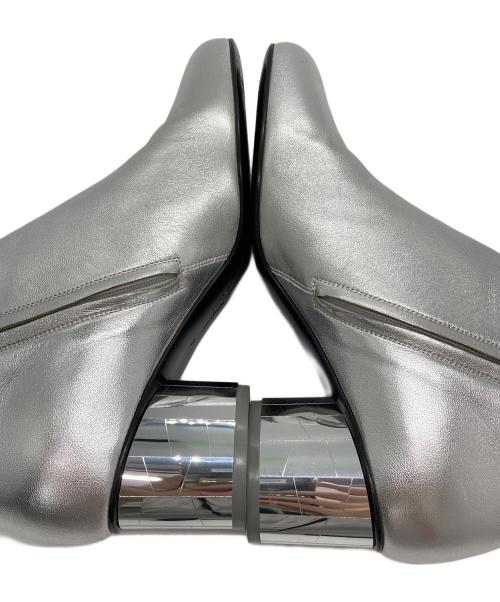 Salvatore Ferragamo（サルヴァトーレ フェラガモ）Salvatore Ferragamo (サルヴァトーレ フェラガモ) ヒールブーツ シルバー サイズ:7の古着・服飾アイテム