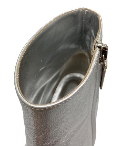 Salvatore Ferragamo（サルヴァトーレ フェラガモ）Salvatore Ferragamo (サルヴァトーレ フェラガモ) ヒールブーツ シルバー サイズ:7の古着・服飾アイテム