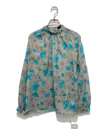 TOMORROW LAND（トゥモローランド）の古着「アネモネプリント ギャザースタンドカラーブラウス」｜グレー