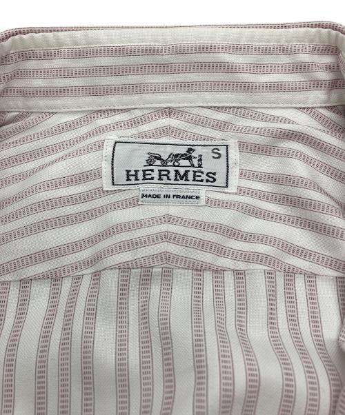 HERMES（エルメス）HERMES (エルメス) セリエボタン ストライプシャツ ホワイト×レッド サイズ:16/41の古着・服飾アイテム