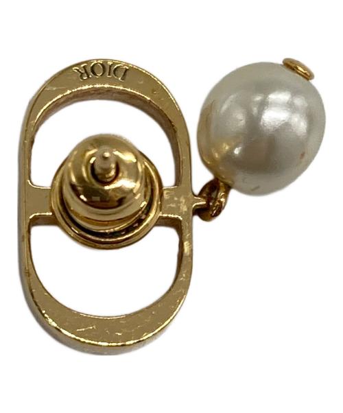 Christian Dior（クリスチャン ディオール）Christian Dior (クリスチャン ディオール) Petit CD ピアスの古着・服飾アイテム