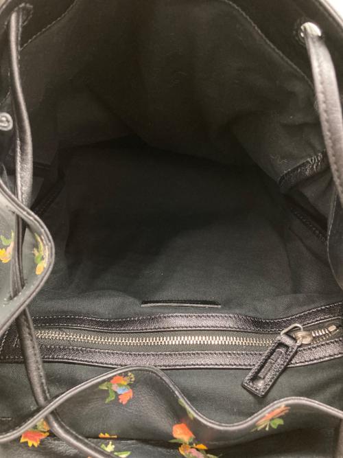 Saint Laurent Paris（サンローランパリ）Saint Laurent Paris (サンローランパリ) レザー フローラル リュック ブラックの古着・服飾アイテム