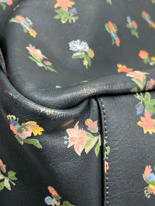 Saint Laurent Paris（サンローランパリ）Saint Laurent Paris (サンローランパリ) レザー フローラル リュック ブラックの古着・服飾アイテム