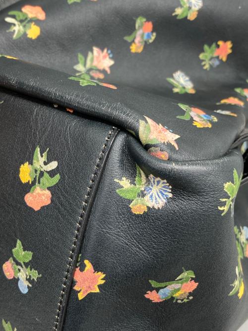 Saint Laurent Paris（サンローランパリ）Saint Laurent Paris (サンローランパリ) レザー フローラル リュック ブラックの古着・服飾アイテム