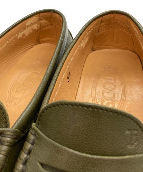TOD'S（トッズ）TOD'S (トッズ) ローファー グリーン サイズ:37の古着・服飾アイテム